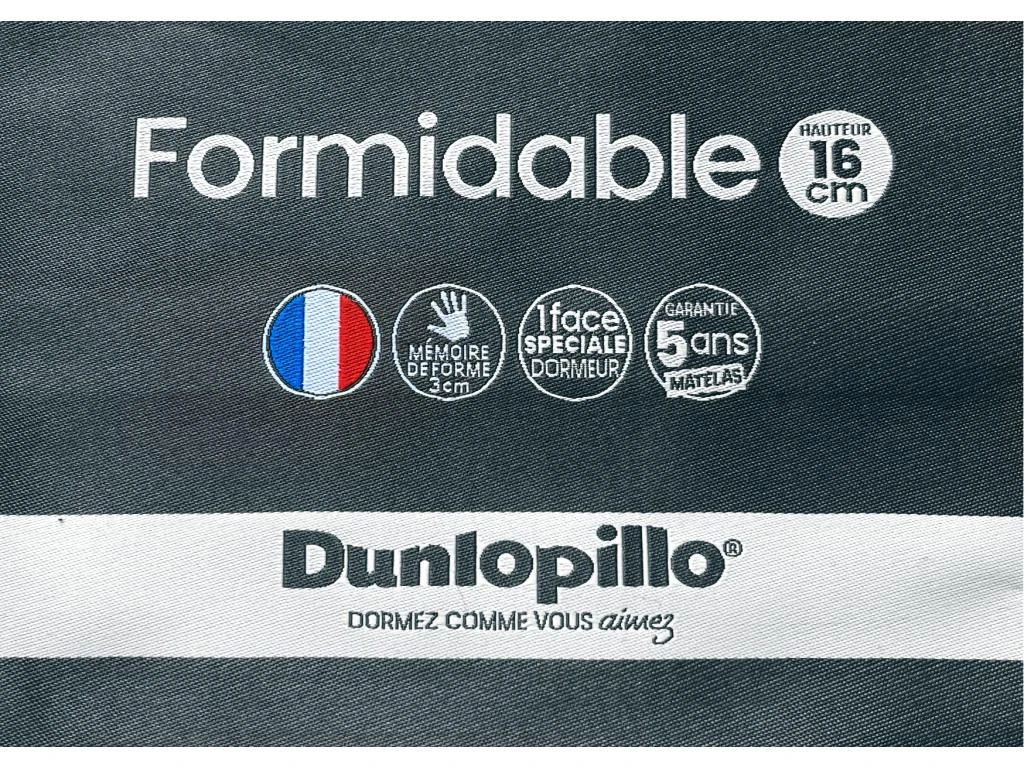 Canapé 3 Places Convertible Express En Velours CALITO - Bleu Nuit - Couchage Lattes Larges 140 Cm - Matelas 16 Cm Avec Mousse à Mémoire De Forme DUNLOPILLO 9 Canapé 3 Places Convertible Express En Velours CALITO - Bleu Nuit - Couchage Lattes Larges 140 Cm - Matelas 16 Cm Avec Mousse à Mémoire De Forme DUNLOPILLO – Image 9