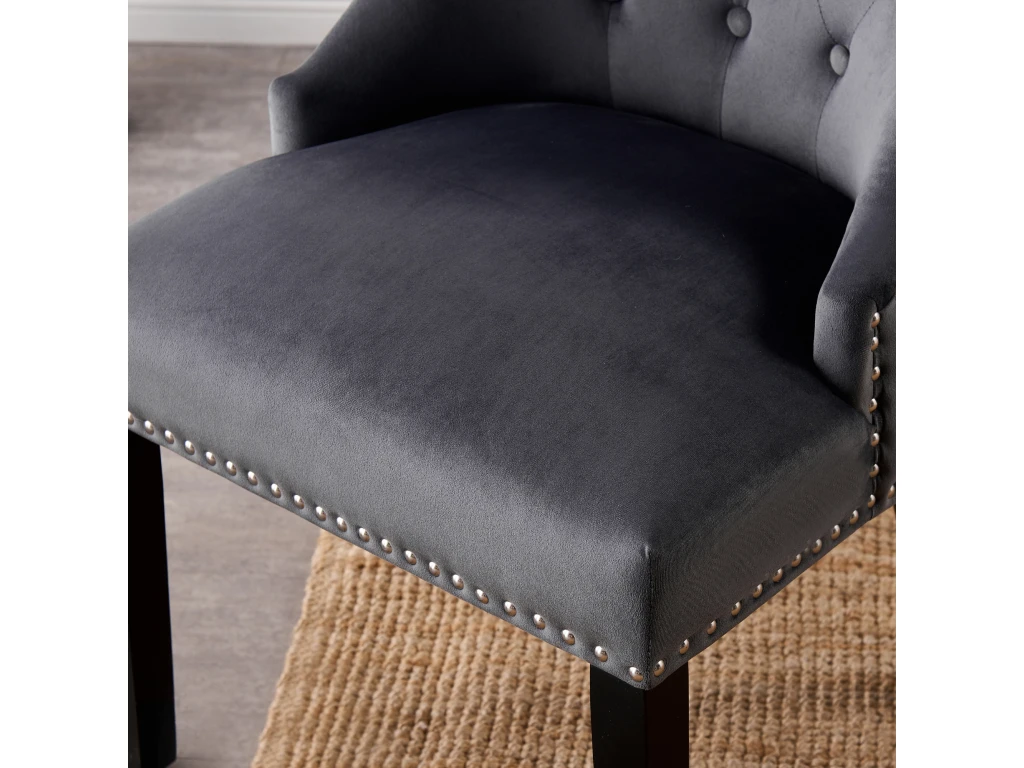 Chaise De Salle à Manger Simple Windsor - Rembourrage En Velours Moelleux Et Pieds En Bois Massif Robustes - Parfait Pour Votre Salle à Manger Et Salon - Gris Foncé 7 Chaise De Salle à Manger Simple Windsor - Rembourrage En Velours Moelleux Et Pieds En Bois Massif Robustes - Parfait Pour Votre Salle à Manger Et Salon - Gris Foncé – Image 7