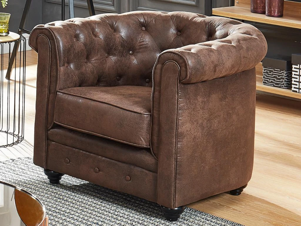 Fauteuil CHESTERFIELD En Microfibre Aspect Cuir Vieilli 1 Fauteuil CHESTERFIELD En Microfibre Aspect Cuir Vieilli