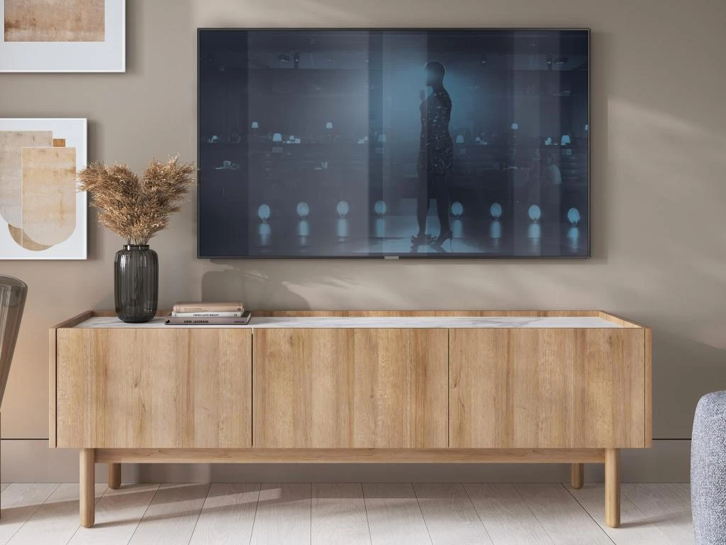 Meuble TV Avec 3 Portes - Naturel Clair Et Effet Marbre Blanc - SITOLI 5 Meuble TV Avec 3 Portes - Naturel Clair Et Effet Marbre Blanc - SITOLI – Image 5