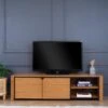 Meuble TV Avec 2 Portes Et 2 Niches - Teck - Coloris : Naturel - BEKASI -Deco.fr Soldes Boutique meuble tv 7294353
