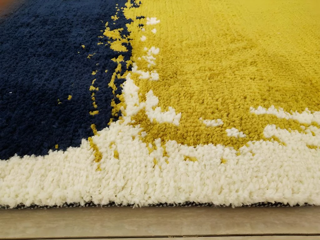 Ensemble Table Basse Dorée CHARLOTTE Et Tapis Bleu, Moutarde Et Gris CAMDEN 5 Ensemble Table Basse Dorée CHARLOTTE Et Tapis Bleu, Moutarde Et Gris CAMDEN – Image 5